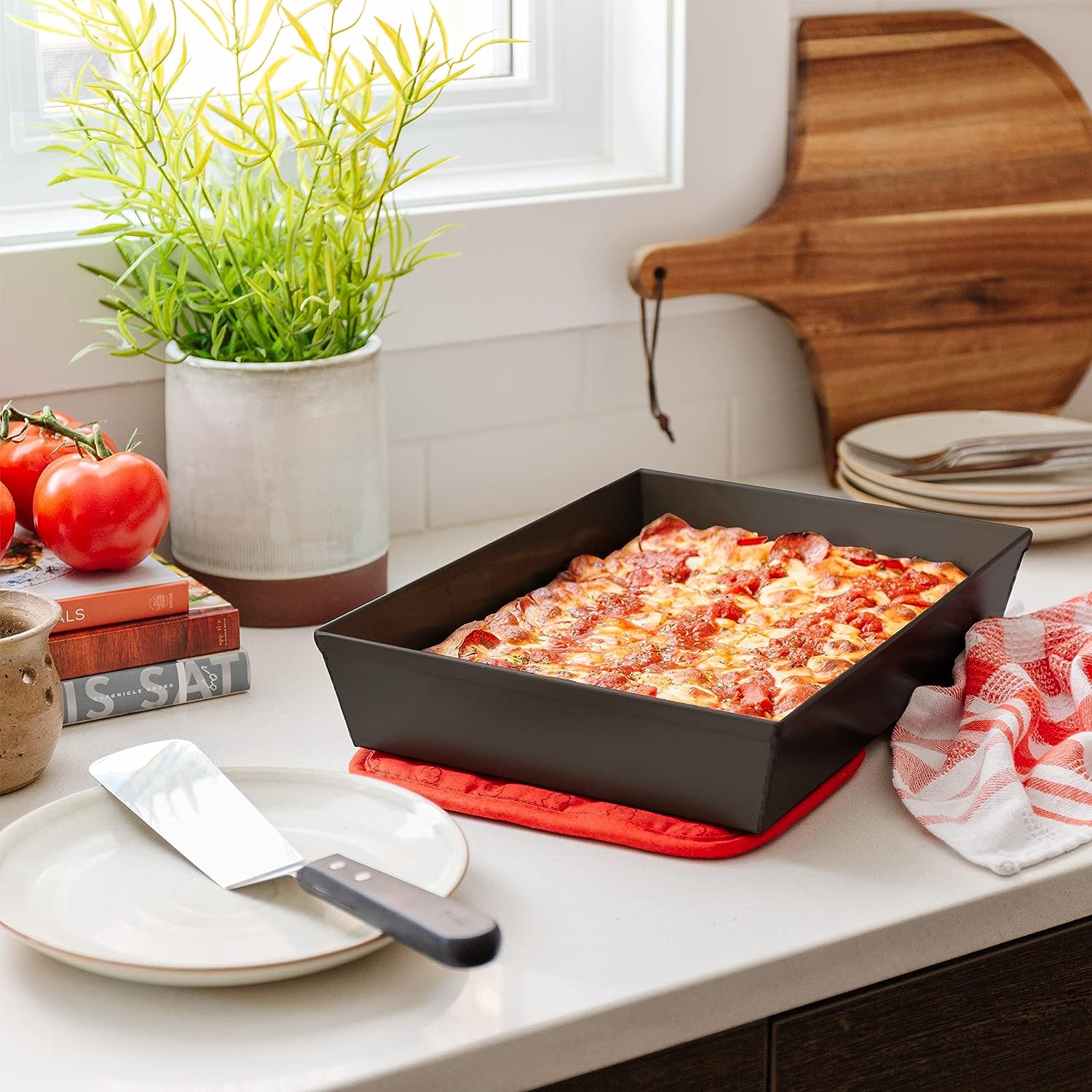 14 x 10-Inch Detroit Style Pizza Pan – Chef Pomodoro